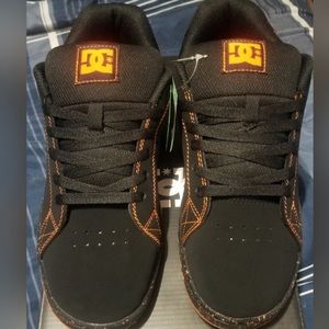 DC Gaveler Shoes,  New In Box!!  Mens 11